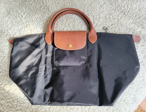 Longchamp pliage black tote - longchamp,